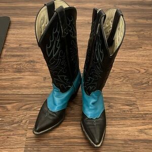 Wrangler Cowboy Boots 🇺🇸